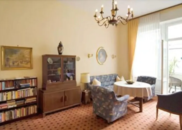 Spöttel 3* Bad Nauheim